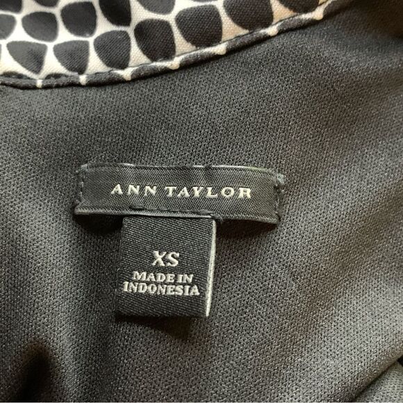 Ann Taylor Sleeveless Wrap Dress - XS - Black White Geometric Print - Picture 15 of 16